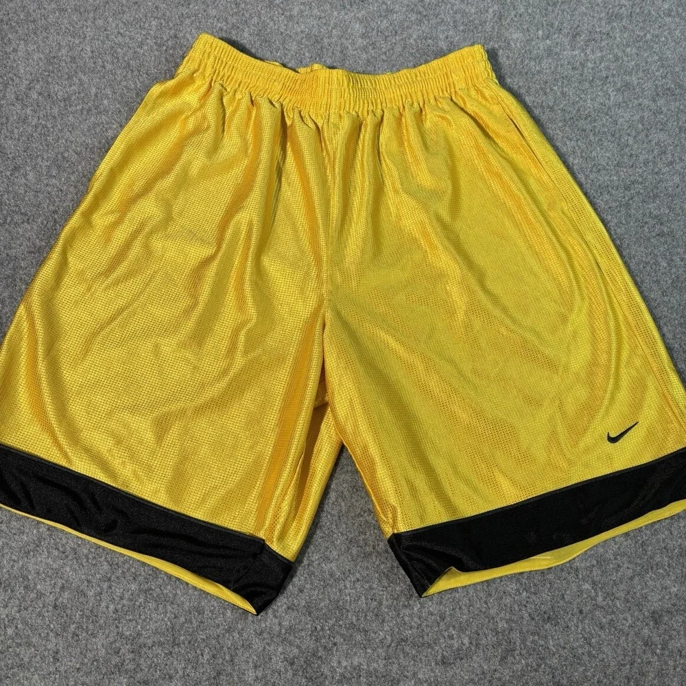 Nike Shorts Men's Large Basketball Yellow Athletic Gym Training Sports Swoosh